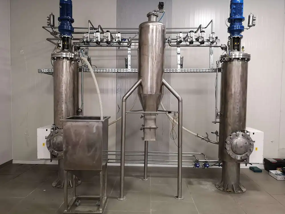 a Pure5's cannabis wipe film distillation unit ready for marijuana extracting